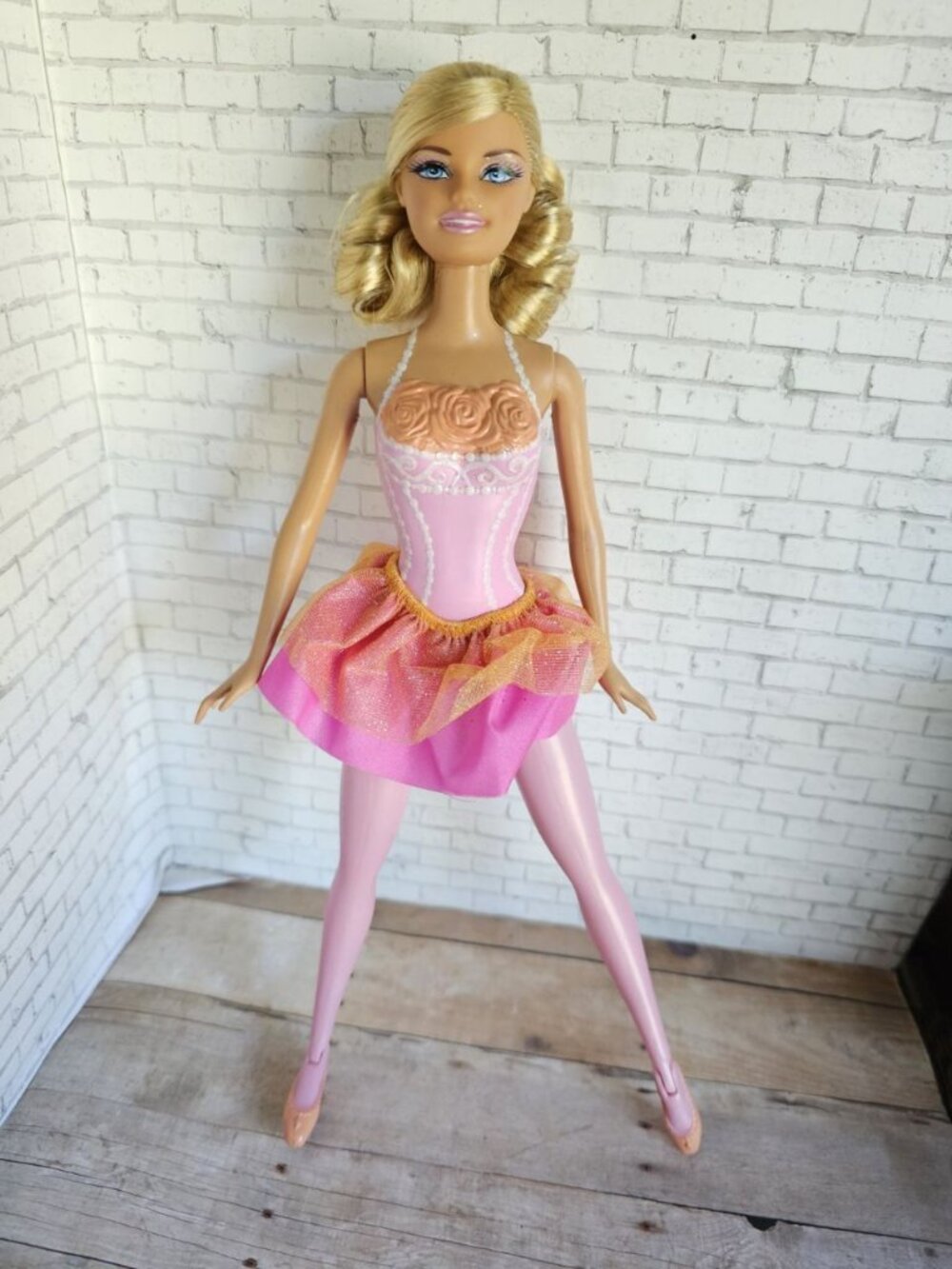 2010 Mattel Barbie I Can Be Ballerina Doll R4304 T7168 Pink Tutu - Picture 2 of 6